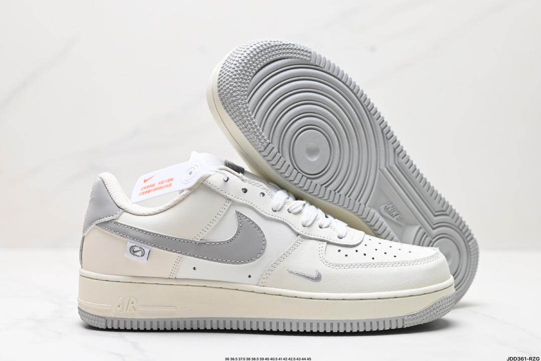 Nike Air Force 1 Shoes